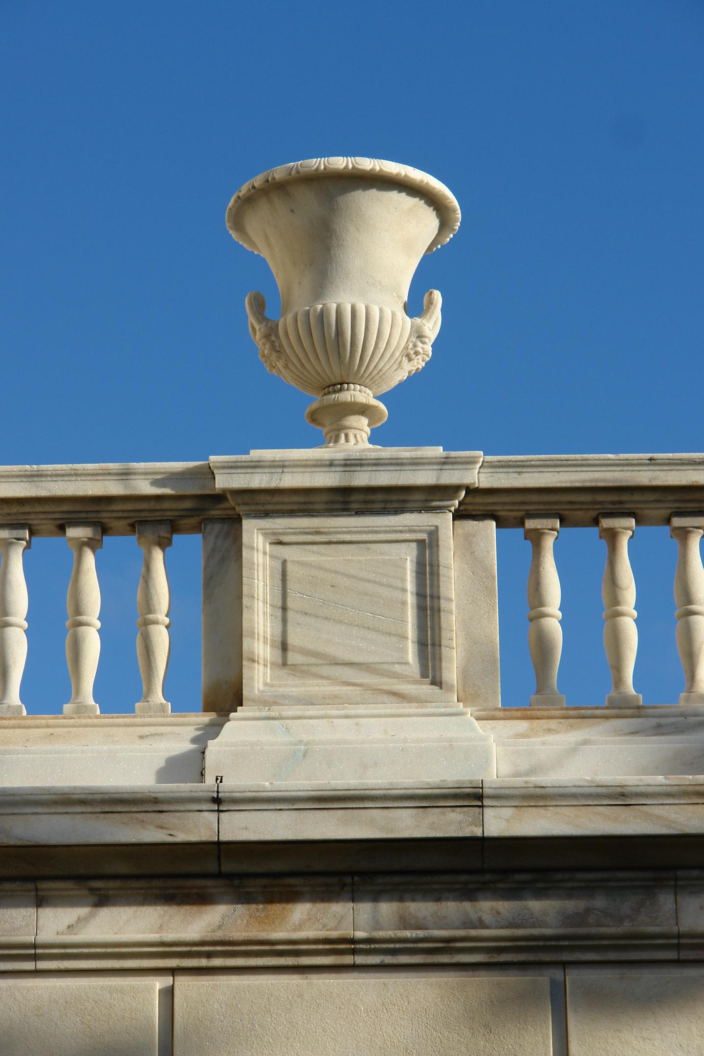 Capitolio de Puerto Rico - San Juan (Puerta de Tierra) - 2011 00006